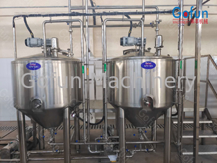 380V de volledig Automatische Besparing van het de Machinewater van de Tomatenpureeverwerking voor Fabriek